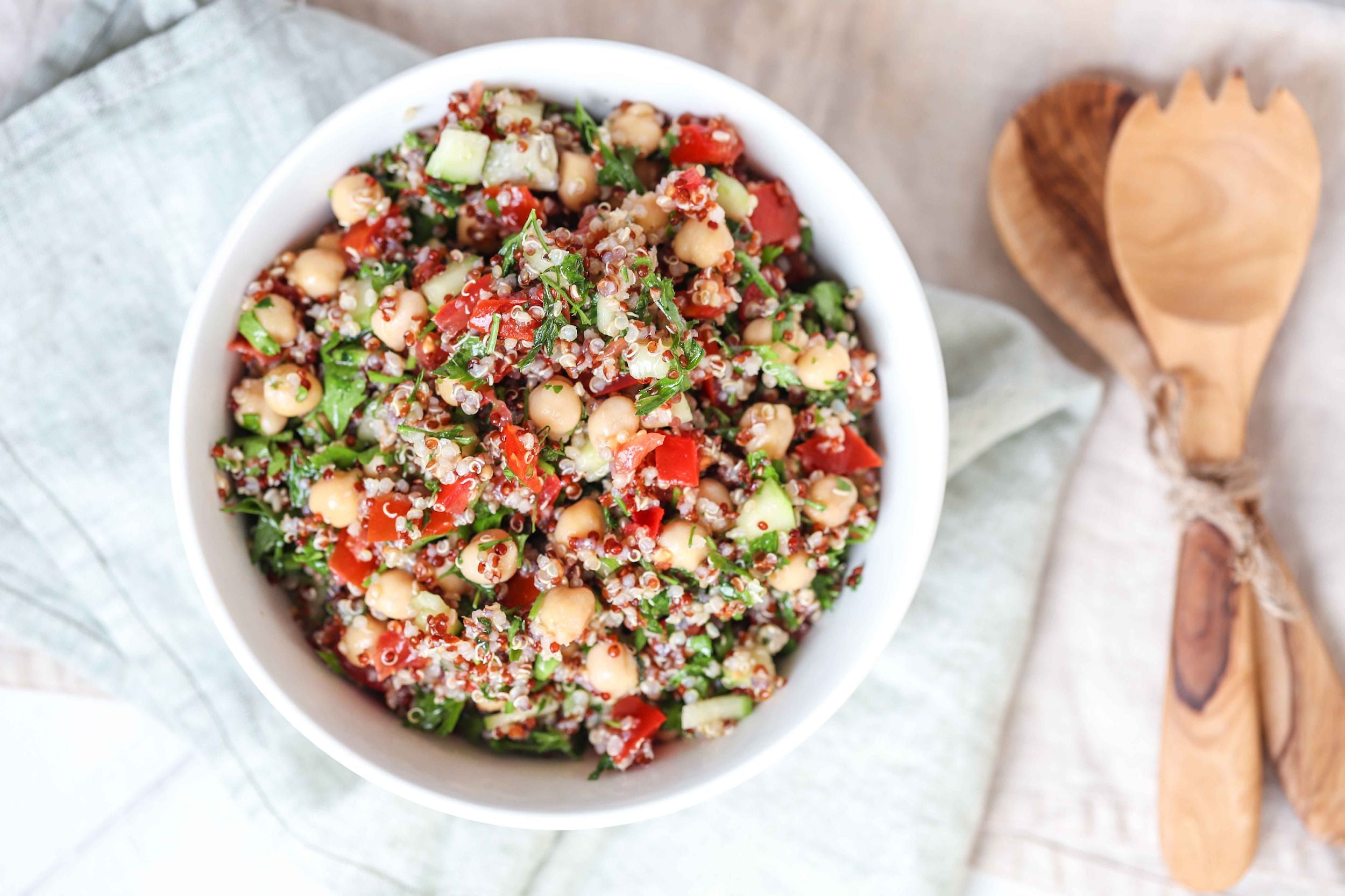 Chickpea & Quinoa Tabbouleh – Essential Sports Nutrition