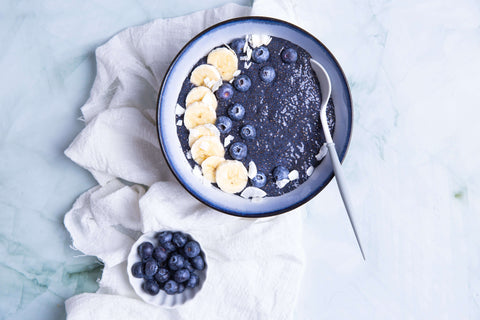 Overnight Cinnamon Blueberry Chia Pudding