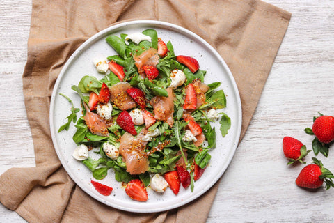 Smoked Salmon & Strawberry Salad | Recipe Download - Essential Sports Nutrition